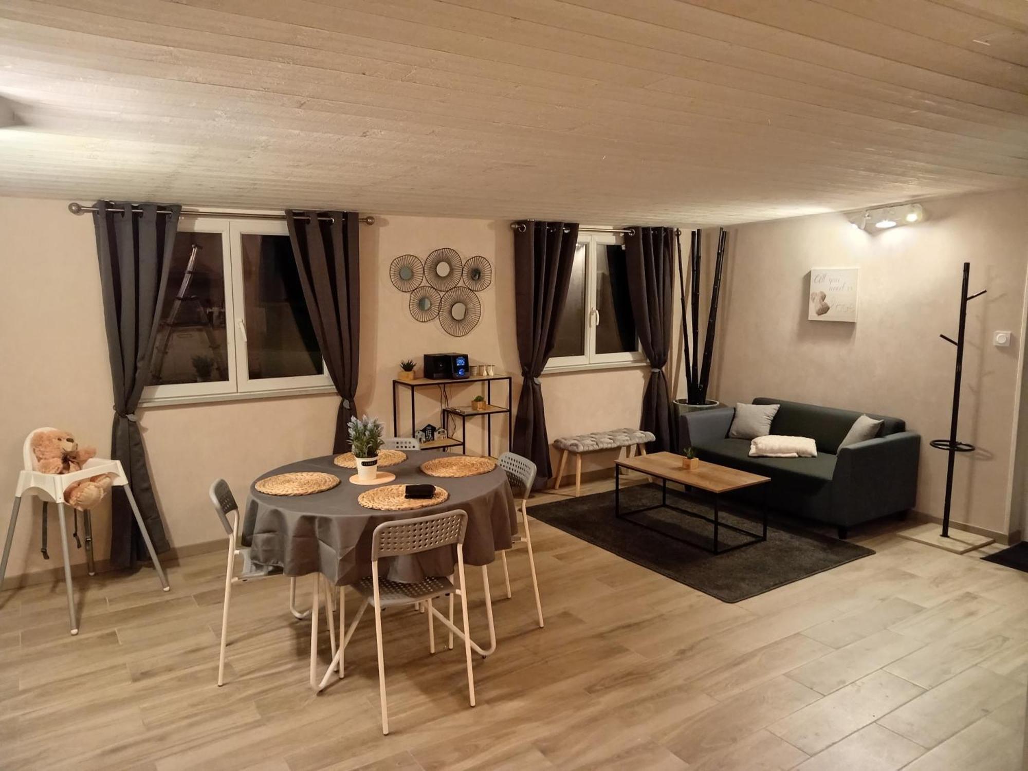 Cozycocoon Appartement Parcey 外观 照片